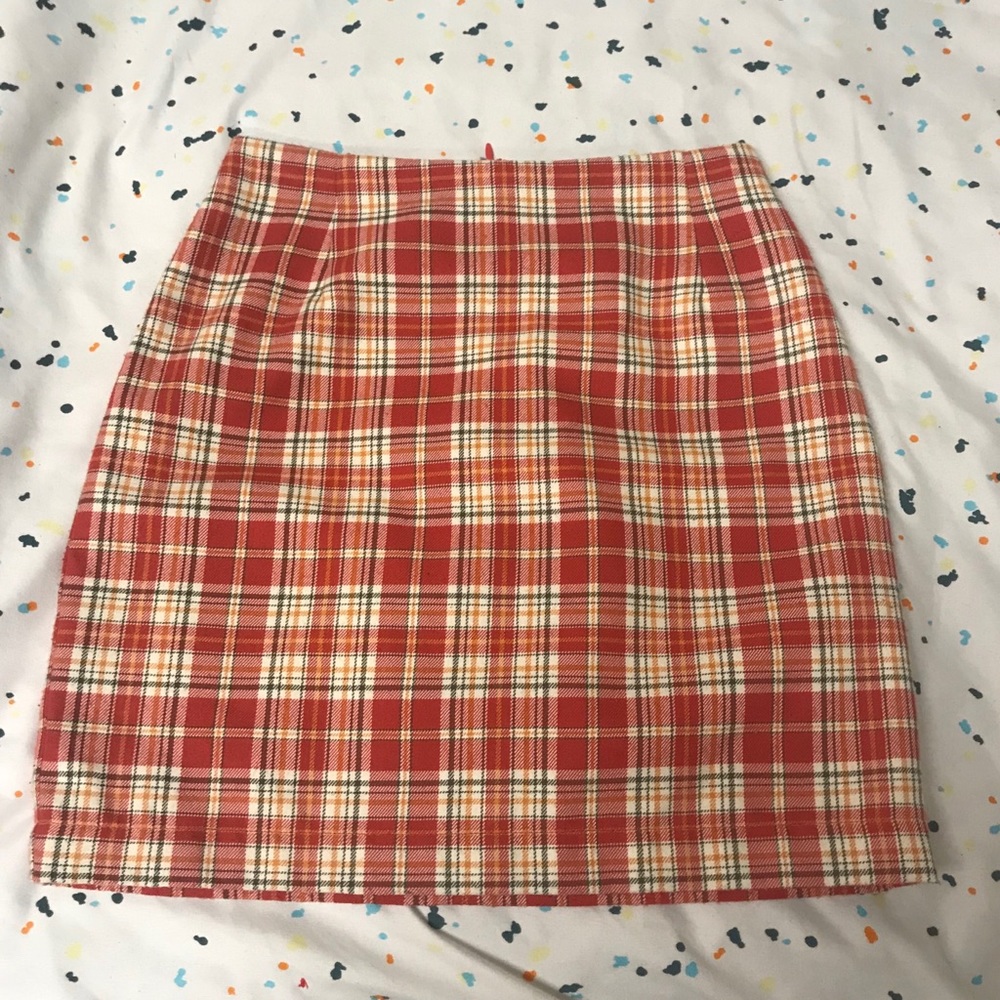 vintage plaid mini skirt ❤️🧡💛